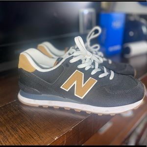 New balance shoes